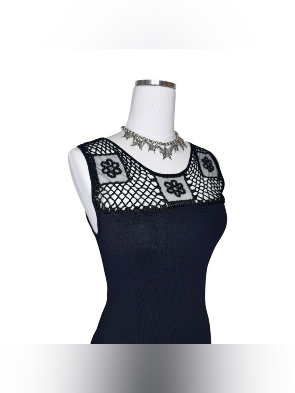 Y2K Joseph A Black Knit Beaded Flower Tank Top Size Small